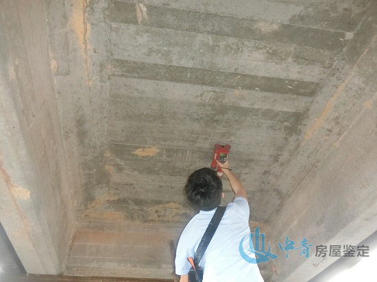 房屋安全鉴定就是对建筑进行健康监测